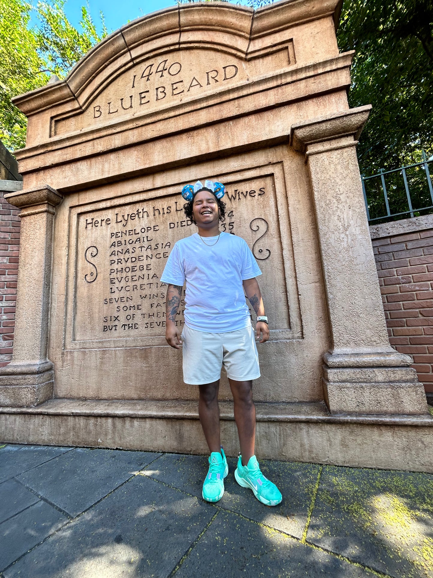 Haunted mansion cartoon mouse Ears