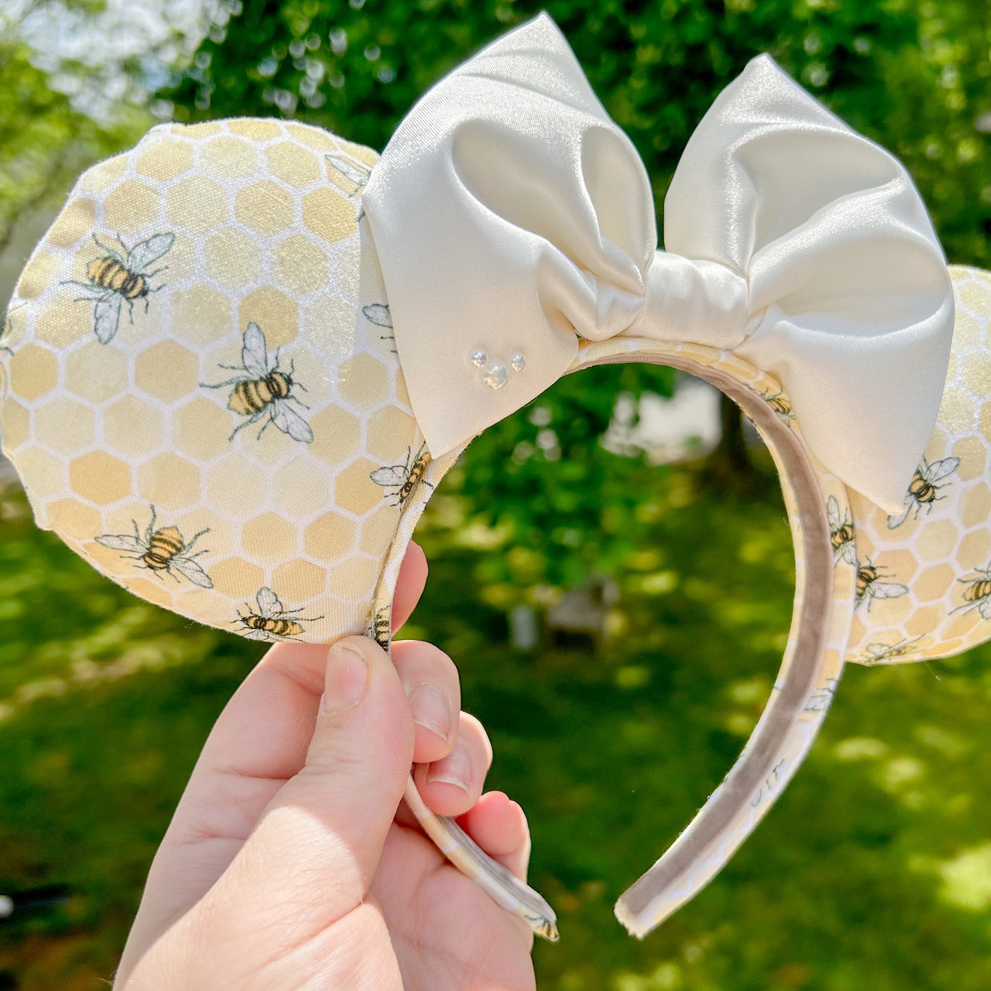 Buzzing Bee Bridgerton Mouse Ears